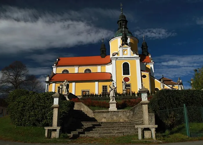 U Lípy Suchdol nad Luznici