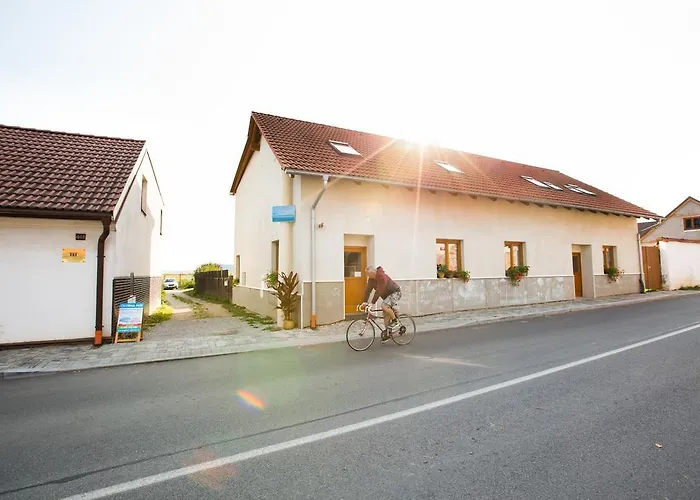 U Lípy Suchdol nad Luznici